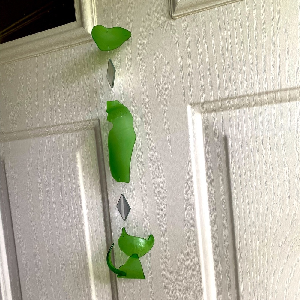 Cat light chime made outta beach glass 🐈